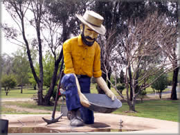 Gold Panner Motor Inn - Accommodation Main Beach 3