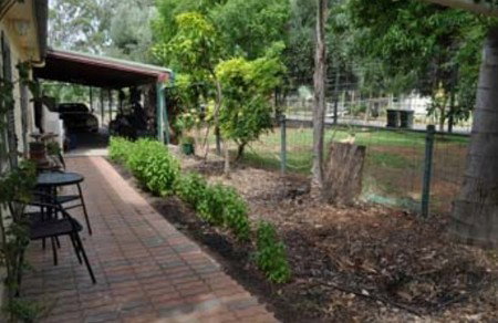 Back Obourke Accommodation - Accommodation Main Beach 3