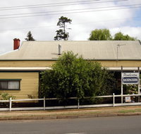 Pemberton Backpackers YHA  Budget Cottages - Accommodation Main Beach