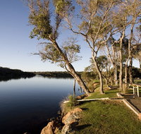Molloy Caravan Park - Accommodation Main Beach