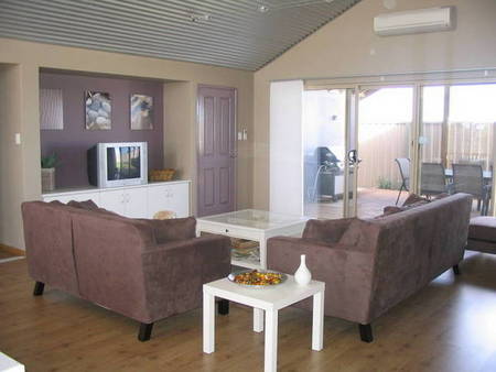 Caladenia Retreat Jurien Bay - Accommodation Main Beach 4
