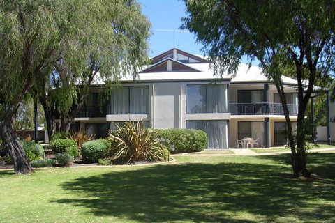 Forte Cape View - Accommodation Main Beach 5