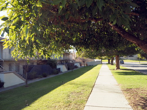 Budget Apartments Como South Perth - Accommodation Main Beach 2