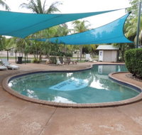 Palm Grove Caravan Resort - Accommodation Main Beach