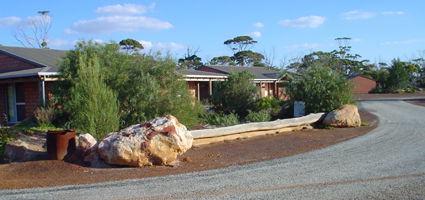 Wave Rock Lakeside Resort And Caravan Park - Accommodation Main Beach 0