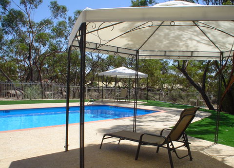 Wave Rock Lakeside Resort And Caravan Park - Accommodation Main Beach 1