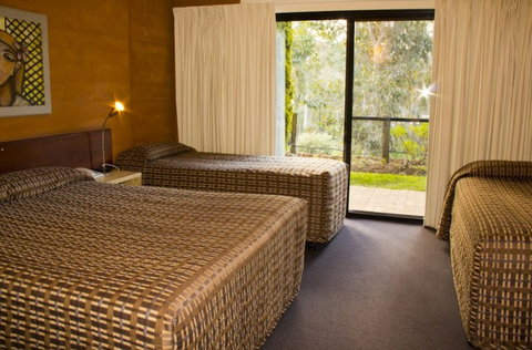 Best Western Pemberton Hotel - Accommodation Main Beach 3
