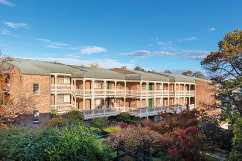 Adina Serviced Apartments Canberra Kingston - Accommodation Main Beach 0