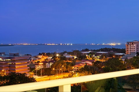 Beachlife Sands 3 Bedroom Harbour View Apartment - Accommodation Main Beach 2