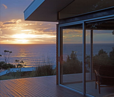 Eaglehawk Pavilions - Accommodation Main Beach 1