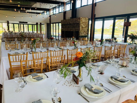 Eight Willows Retreat - Accommodation Main Beach 2