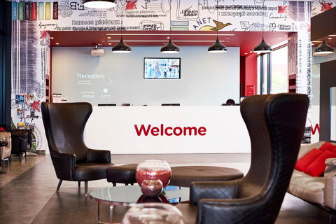 Ibis Melbourne Swanston Street Hotel - Accommodation Main Beach 0