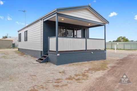 Jurien Bay Tourist Park - Accommodation Main Beach 2