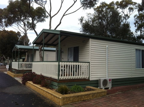 Lake Albert Caravan Park, Meningie SA - Accommodation Main Beach 0
