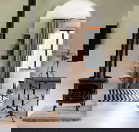 Nulla Nulla Blacksmiths Farm - Accommodation Main Beach