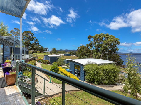 Port Huon Cottages - Accommodation Main Beach 1