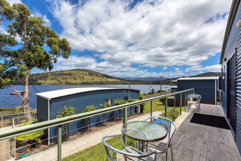 Port Huon Cottages - Accommodation Main Beach 2