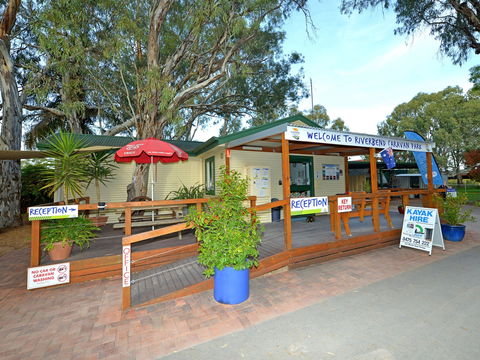 Riverbend Caravan Park - Accommodation Main Beach 2