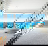 Vitamin Sea - Accommodation Main Beach