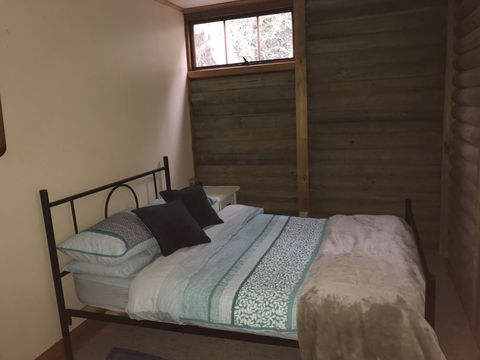 13 Broadbeach Drive, Carrickalinga - Accommodation Main Beach 2