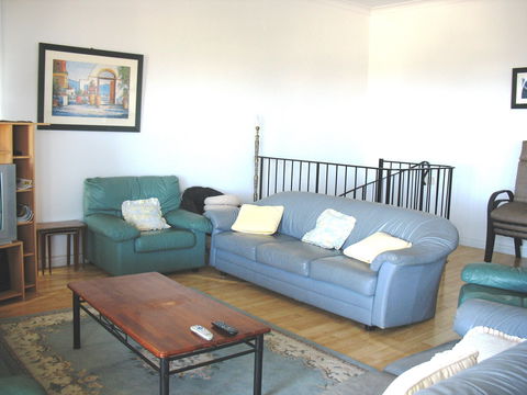 31 Stacey Drive, Carrickalinga - Accommodation Main Beach 1
