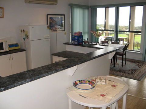 31 Stacey Drive, Carrickalinga - Accommodation Main Beach 2