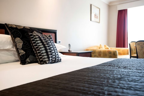 Best Western Plus All Settlers Tamworth - Accommodation Main Beach 1