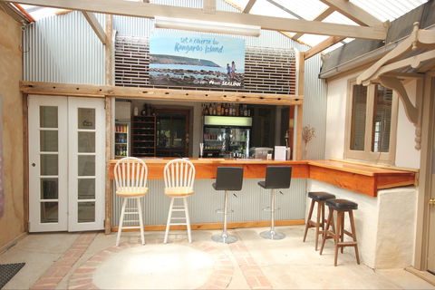 BIG4 Cape Jervis Accommodation And Caravan Park - Accommodation Main Beach 2