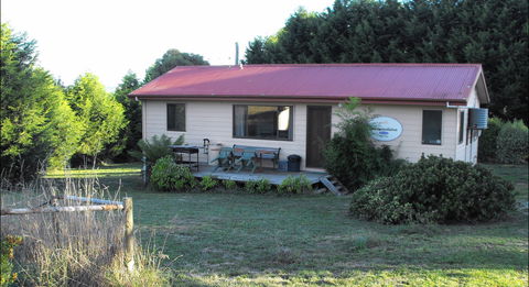 Cherry Top Accommodation - Cherry Top - Accommodation Main Beach 2