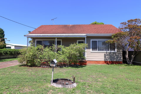 Driftwood At Blacksmiths - Accommodation Main Beach 0