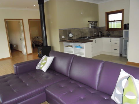 Highland Cattle Farm Stay - Accommodation Main Beach 1