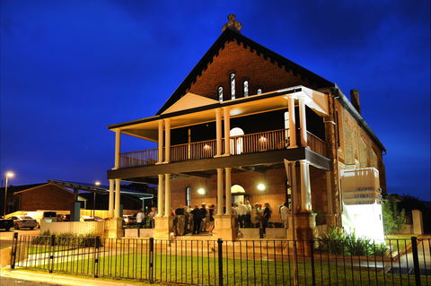 Perry Street Hotel - Accommodation Main Beach 0