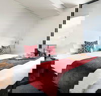 Ramada by Wyndham Vetroblu Scarborough Beach - Accommodation Main Beach