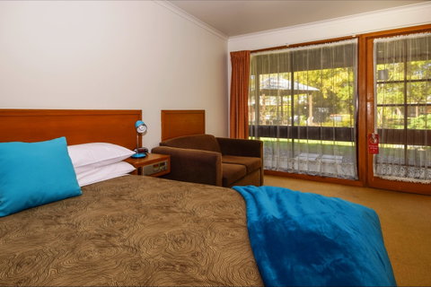 River Country Inn - Accommodation Main Beach 2