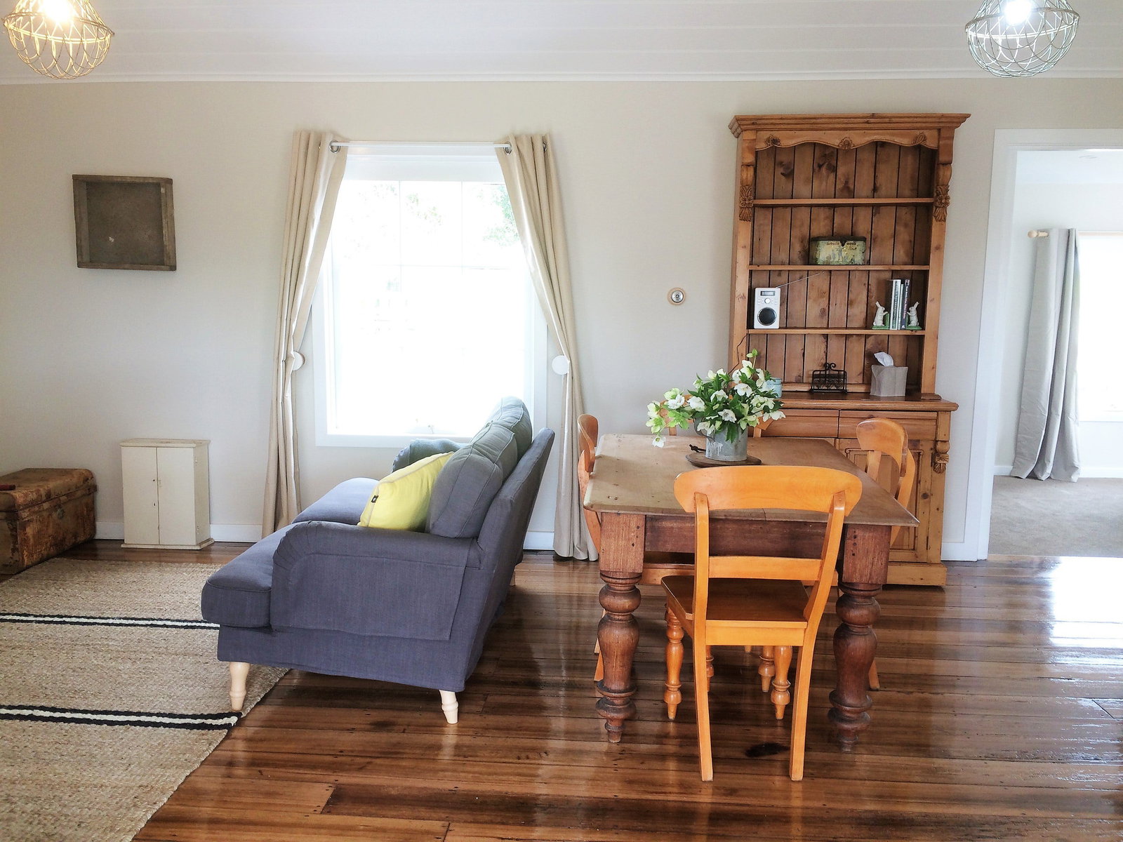 Sassafras TAS Accommodation Main Beach