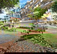 Sails Resort on Golden Beach