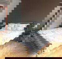 Shellharbour Village Escape