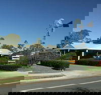 Tambo Mill Motel and Caravan Park - Accommodation Main Beach
