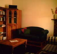 The Cottage No 12 on North - Accommodation Main Beach