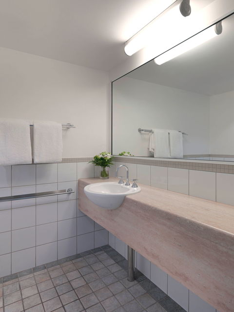 Travelodge Resort Darwin - Accommodation Main Beach 2
