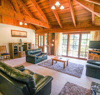 Wombat Hollow - Accommodation Main Beach