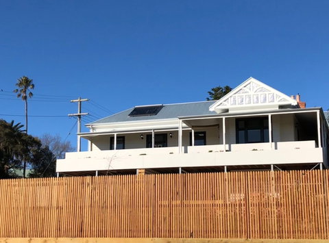 1880s Kananook Heritage House - Accommodation Main Beach 0