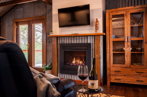 Angaston Saleyards - Elders Office - Accommodation Main Beach 2