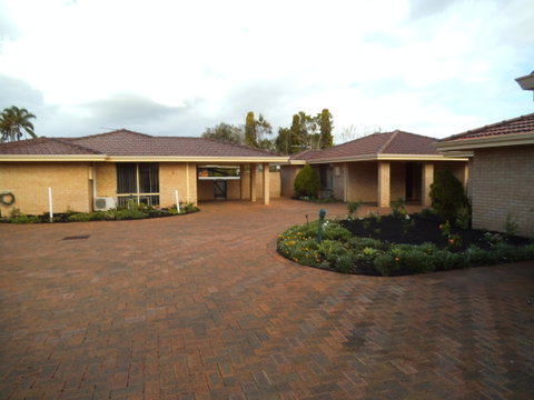 Busselton Seaside Escape Apartment - Accommodation Main Beach 0