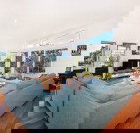 Eagleview - Accommodation Main Beach