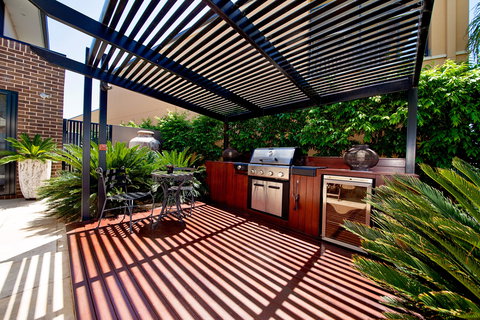 Edgewater Mulwala - Accommodation Main Beach 2