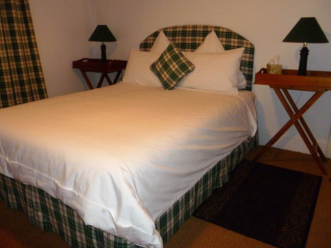 Ethel's Cottage - Accommodation Main Beach 2