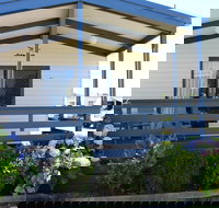 Golden Terrace Holiday Park - Accommodation Main Beach