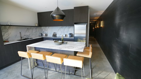 Konayuki - Accommodation Main Beach 0