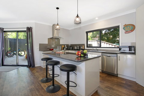 Luminosa - Accommodation Main Beach 2